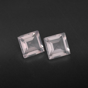 天然粉色粉晶，透明，4.9×4.9毫米，透明/半透明