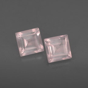 天然粉色粉晶，透明，5×4.9毫米，透明/半透明