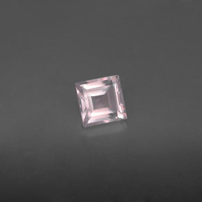 0.66克拉天然粉色粉晶，透明，5.1×5.1毫米，透明/半透明