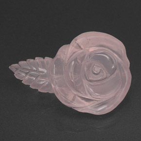 36.00克拉天然粉色粉晶，透明，31.2×20.9毫米，透明/半透明