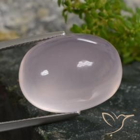 29.72克拉天然芙蓉石，椭圆形，半透明