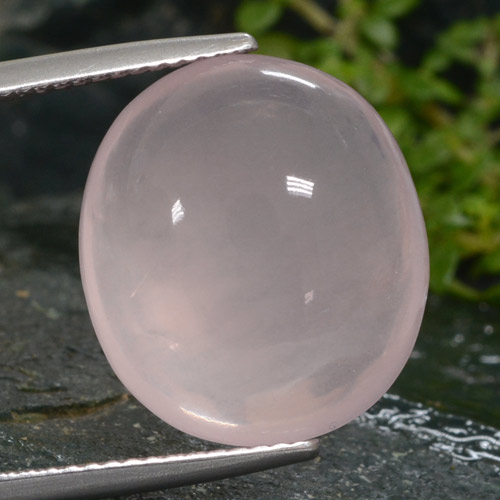 14.67克拉天然芙蓉石，椭圆形切割，半透明