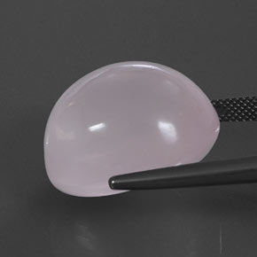 43.21克拉天然芙蓉石，椭圆形切割，透明