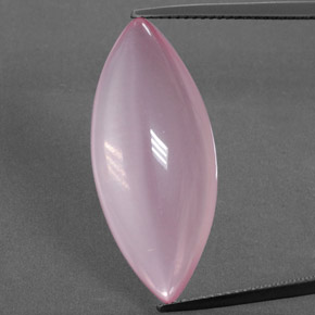 19.33克拉天然粉色粉晶，马眼形，29.4×12.8毫米，透明