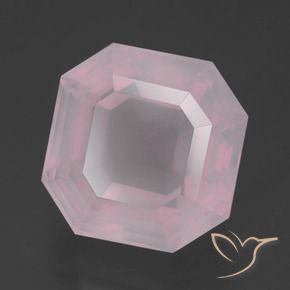 7.79克拉天然芙蓉石，八边形，透明
