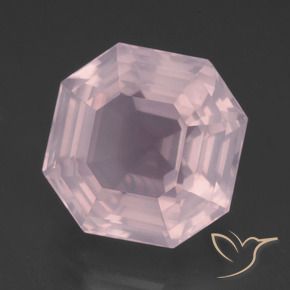 13.25克拉天然粉色粉晶，祖母绿式切割，14.6×14.6毫米，透明