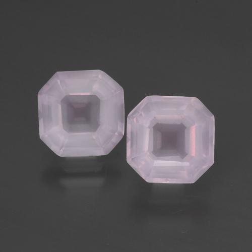 3.47天然粉色粉晶，祖母绿式切割，7.6×7.6毫米，透明