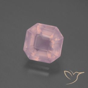 3.96克拉天然芙蓉石，八边形，透明
