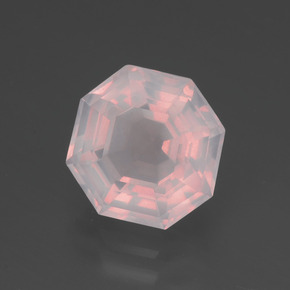 3.40克拉天然粉色粉晶，祖母绿式切割，9.5×9.5毫米，透明