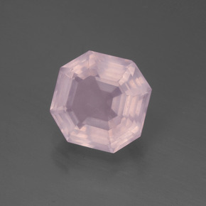 3.24克拉天然粉色粉晶，祖母绿式切割，9.3×9.2毫米，透明