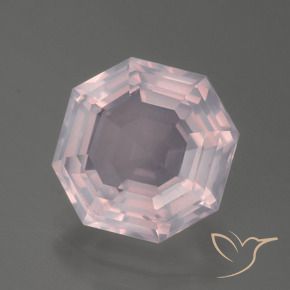 4.22克拉天然粉色粉晶，祖母绿式切割，10.4×10.3毫米，透明