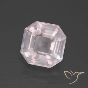 3.70克拉天然芙蓉石，八边形，透明