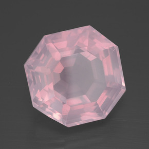 13.25克拉天然粉色粉晶，祖母绿式切割，15.2×14.8毫米，透明