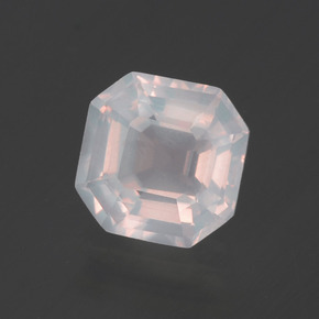 1.96克拉天然粉色粉晶，祖母绿式切割，7.6×7.6毫米，透明