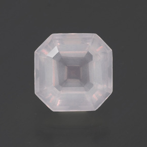 1.98克拉天然粉色粉晶，祖母绿式切割，7.9×7.9毫米，透明
