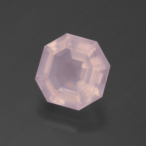 3.46克拉天然粉色粉晶，祖母绿式切割，9.7×9.6毫米，透明