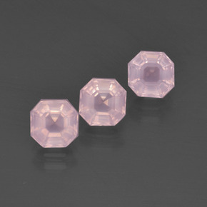4.33天然粉色粉晶，祖母绿式切割，6.8×6.8毫米，透明