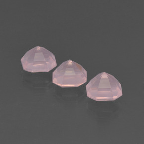 4.33天然粉色粉晶，祖母绿式切割，6.8×6.8毫米，透明