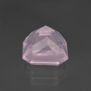 6.18克拉天然粉色粉晶，祖母绿式切割，10.6×10.6毫米，透明