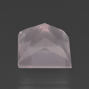 7.81克拉天然粉色粉晶，方形，11.6×11.4毫米，透明