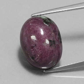 15.10克拉天然多色红宝石黝帘石，椭圆形切割，15.9×12毫米，不透明