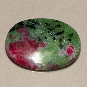 21.97克拉天然多色红宝石黝帘石，椭圆形切割，25.8×18.8毫米，不透明