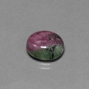 6.28克拉天然多色红宝石黝帘石，椭圆形切割，11.8×9.9毫米，不透明