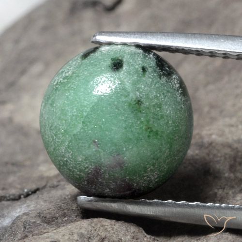 4.63ct 天然 彩色 红宝石黝帘石, 圆形的, 不透明