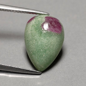 5.73克拉天然多色红宝石黝帘石，梨形，14.6×10.2毫米，不透明