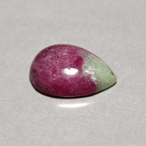 4.62克拉天然多色红宝石黝帘石，梨形，12.6×9.3毫米，不透明