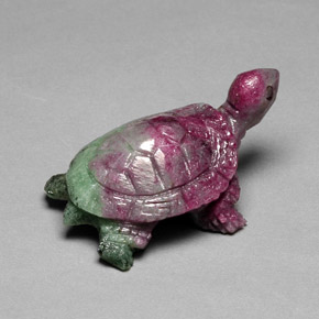 46.70克拉天然红宝石黝帘石，异形，不透明