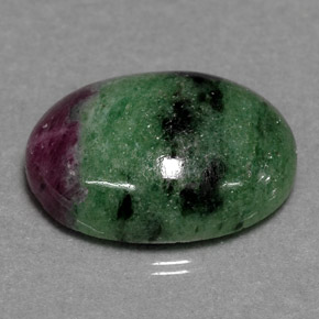 10.08克拉天然多色红宝石黝帘石，椭圆形切割，16.5×12.3毫米，不透明