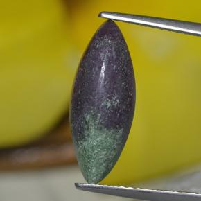 4.51克拉天然多色红宝石黝帘石，马眼形，17.1×6.8毫米，不透明