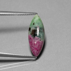 5.06克拉天然多色红宝石黝帘石，马眼形，19.5×7.5毫米，不透明