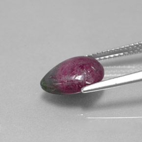 3.83克拉天然红宝石黝帘石，梨形，不透明