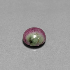 2.96克拉天然多色红宝石黝帘石，椭圆形切割，8.4×8.1毫米，不透明
