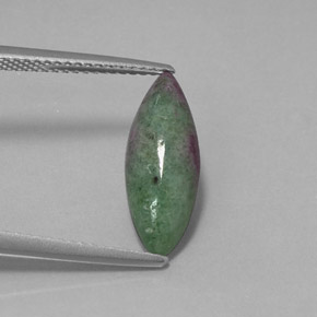 2.95克拉天然多色红宝石黝帘石，马眼形，16.5×6.1毫米，不透明