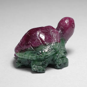 46.31克拉天然红宝石黝帘石，异形，不透明