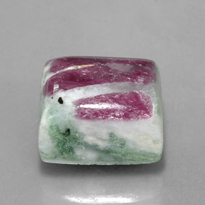 11.84克拉天然多色红宝石黝帘石，长方形切工，12.5×11.1毫米，不透明