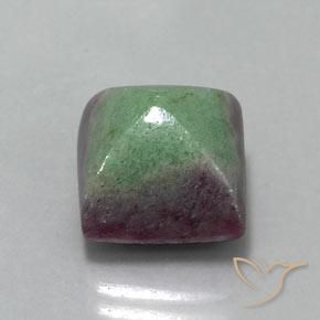 10.92克拉天然红宝石黝帘石，正方形，不透明