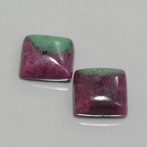 天然多色红宝石黝帘石，方形，11.3×11毫米，不透明
