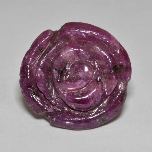 13.40克拉天然紫色红宝石黝帘石，花形切工，16.1×15.5毫米，不透明