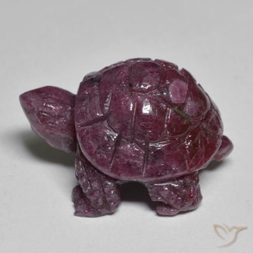 28.03克拉天然红宝石黝帘石，花式切割，不透明