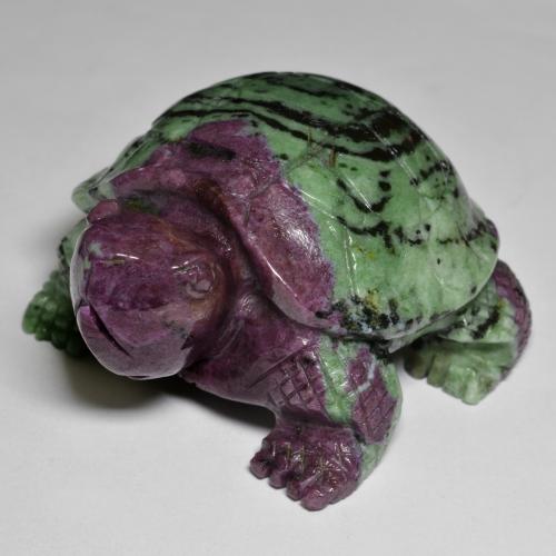 576.15克拉天然红宝石黝帘石，异形，不透明