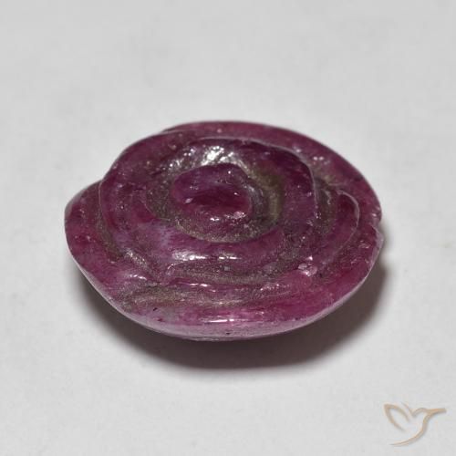 16.50克拉天然红宝石黝帘石，花形切割，不透明