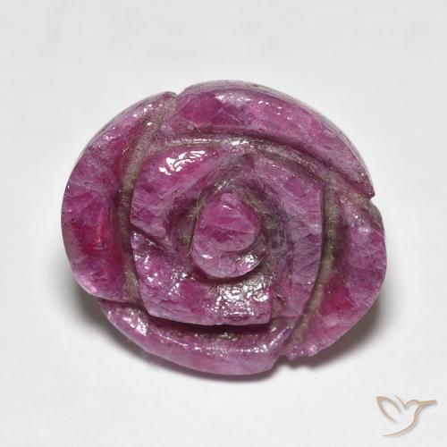 16.66ct 天然 Medium Dark-Purple 红宝石黝帘石, 花形切割, 不透明