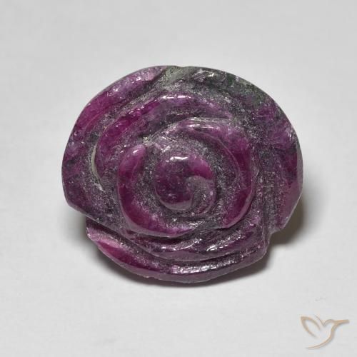 19.53克拉天然红宝石黝帘石，花形切割，不透明