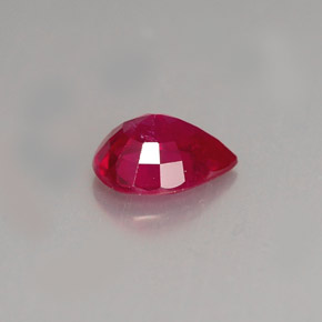 1.31克拉天然红色红宝石，梨形，7.8×6毫米，VS-SI