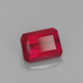 1.58克拉天然红色红宝石，祖母绿式切割，7×5.3毫米，SI