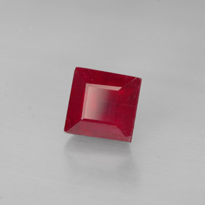 1.94克拉天然红色红宝石，方形，6×5.8毫米，VS-SI